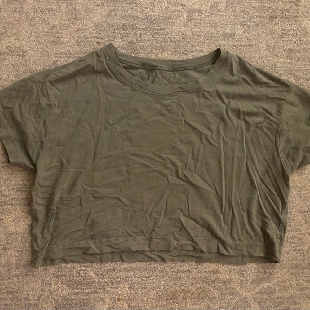 Lululemon Crop Tee